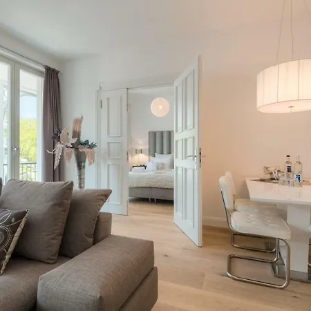 First Sellin Apartamento